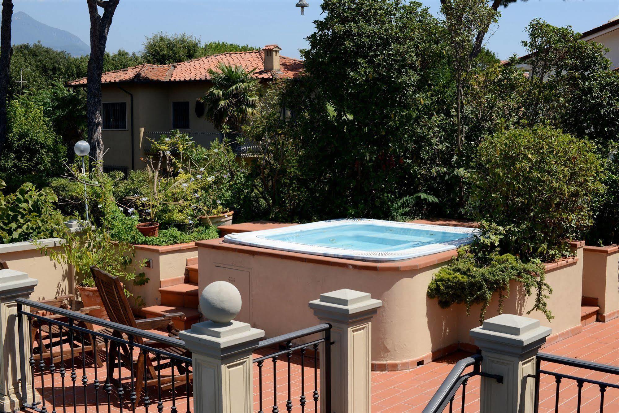 Hotel Goya Forte dei Marmi Kültér fotó